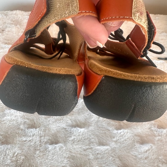 Wolky Orange Leather Women's Sandals - Picture 5 of 10